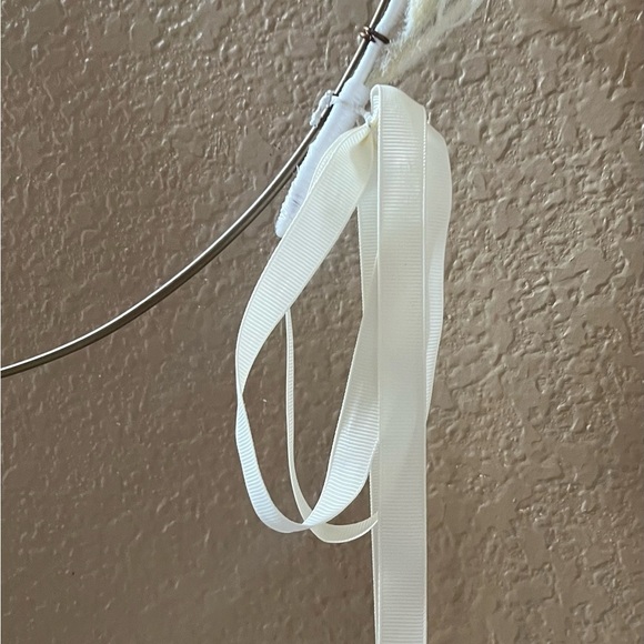 NWT threshold ring faux pampas grass wreath 22” - Picture 6 of 9